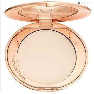Charlotte Tilbury Airbrush flawless filter setting powder